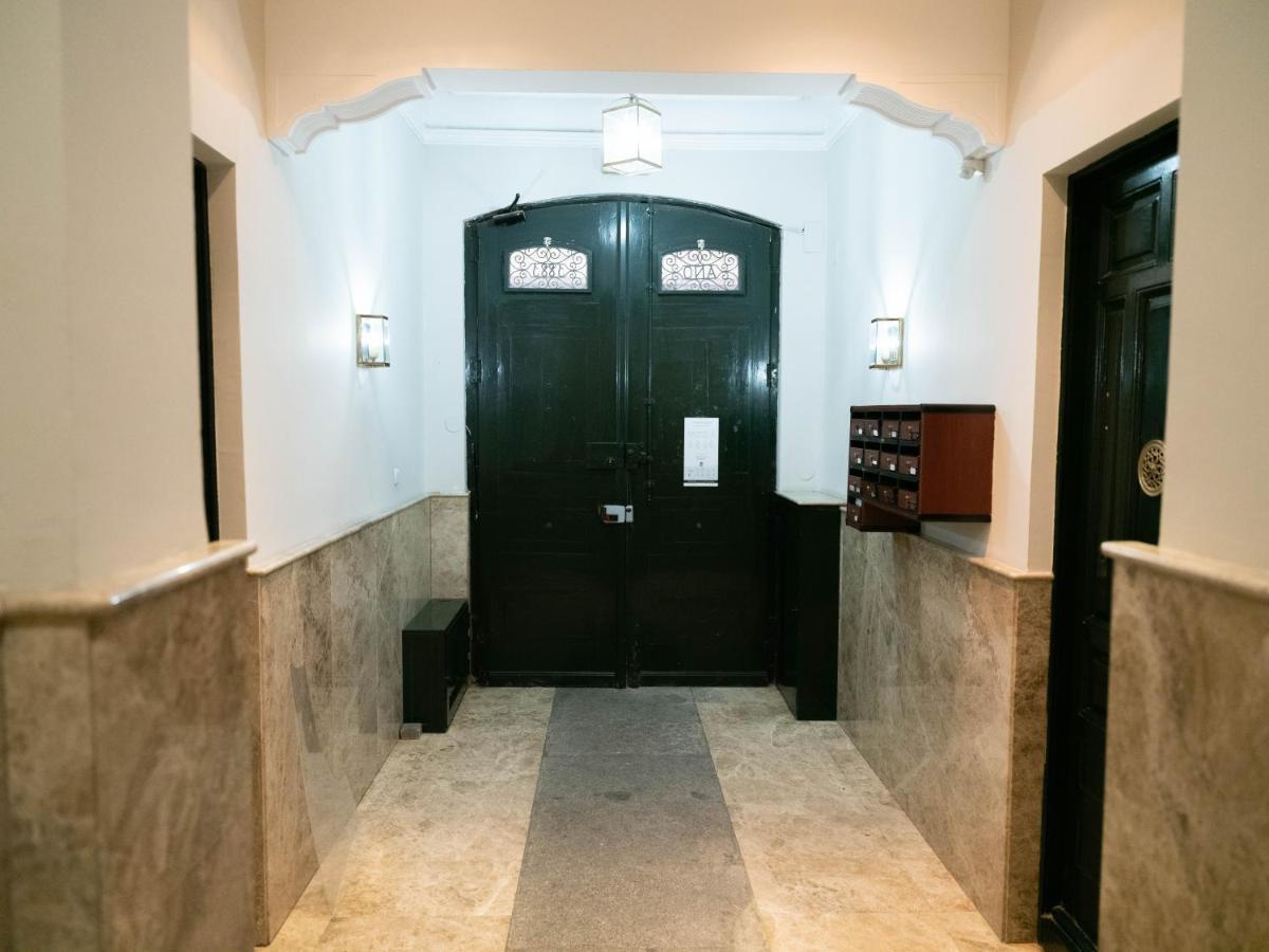 Slow Suites Sol Madrid Eksteriør bilde